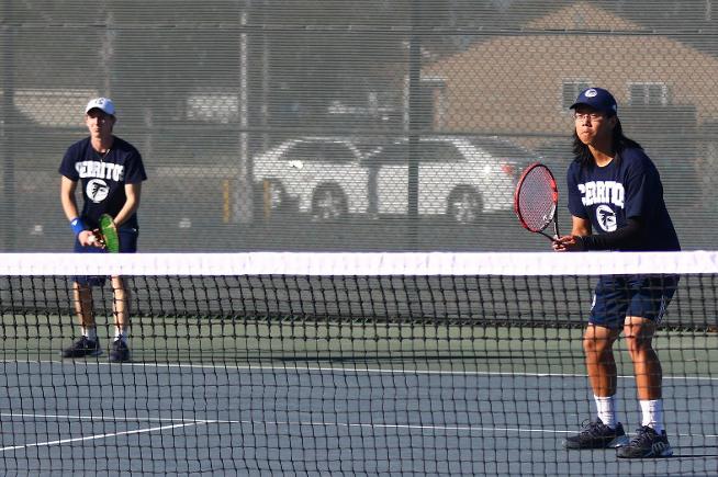 Falcon men's tennis team swept Palomar, 9-0