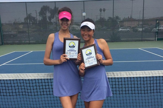 (L-R) Kseniia Prokopchuk and Lisa Suzuki won the South Coast Conference doubles title
