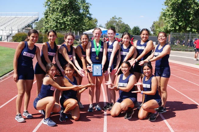 Women's cross country team places second at the Oxnard Invitational
