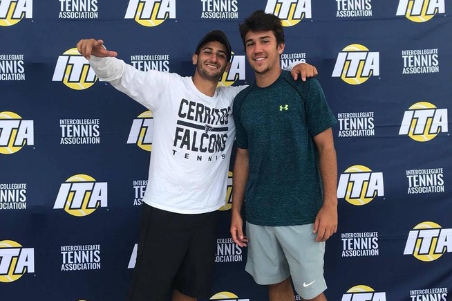 (L-R) Bruno Duarte and Victor Castro reached the finals of the ITA Oracle Cup in doubles