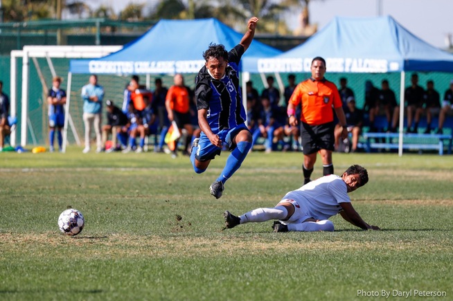 File Photo: Falcons played without defender Ronaldo Ibarra (3) in their loss to Long Beach
