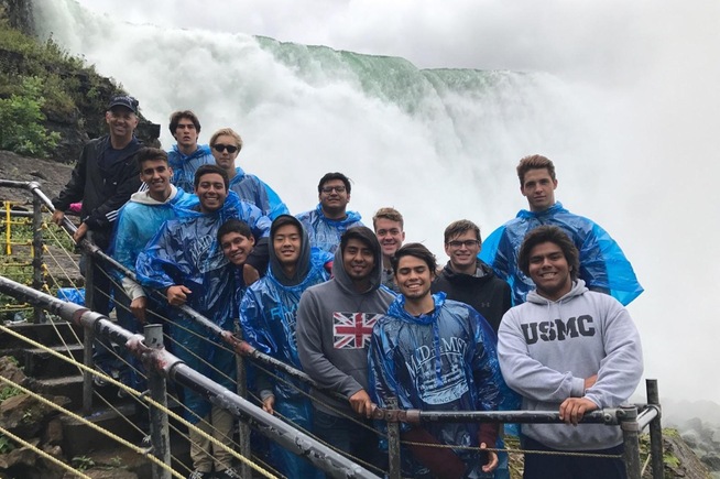 Cerritos men's water polo team visits Niagara Falls before their tournament