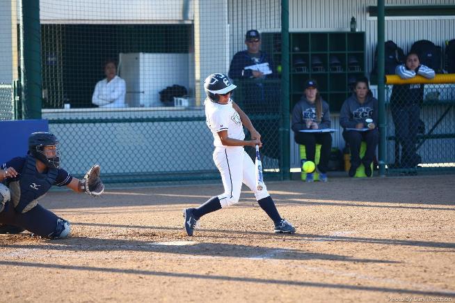 Jenny Collazo laced a double to drive in the only run in a 1-0 win over El Camino