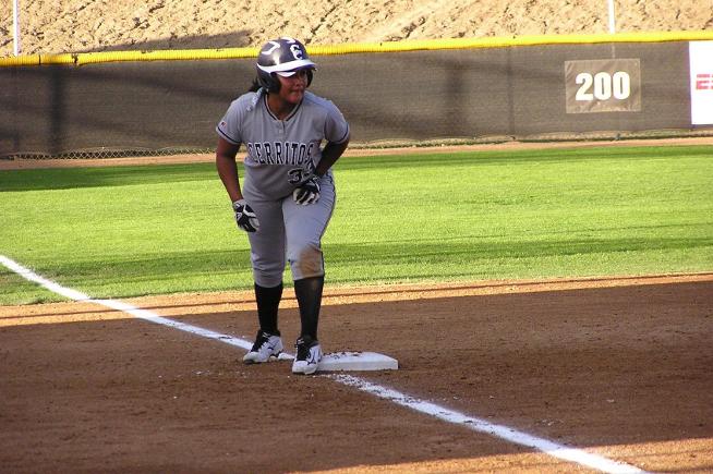 Jezeree Misaalefua went 4-for-4 with 5 RBI for the Falcons
