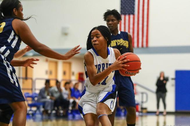 Janel Oliver scored 11 points off the bench for the Falcons