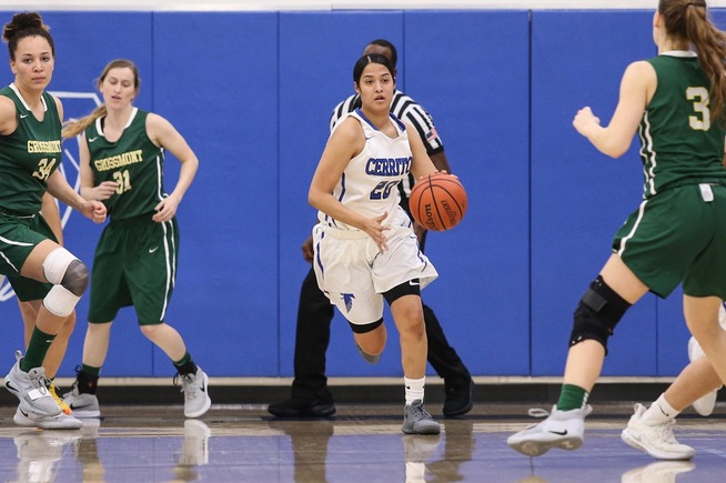 Jesenia Rendon posted 31 points in the Falcons win