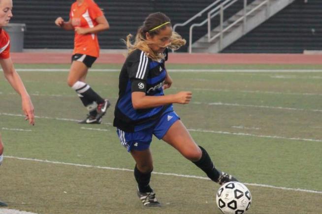 File Photo: Lauren Nanez (7) picked up a pair of goals for the Falcons in their 7-1 win over LA Harbor