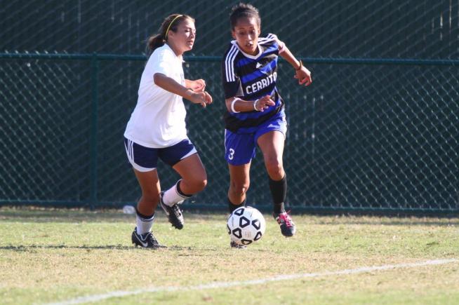 Victoria Carter (3) had a goal and assist for Cerritos in their 4-0 win over El Camino.