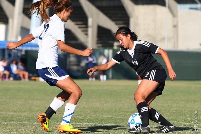 April Juarez (9) scored twice and added an assist in the Falcons 7-0 win over El Camino