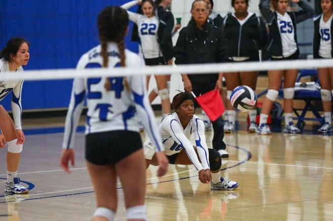 Cerritos volleyball dropped a five-set decision against Mt. SAC