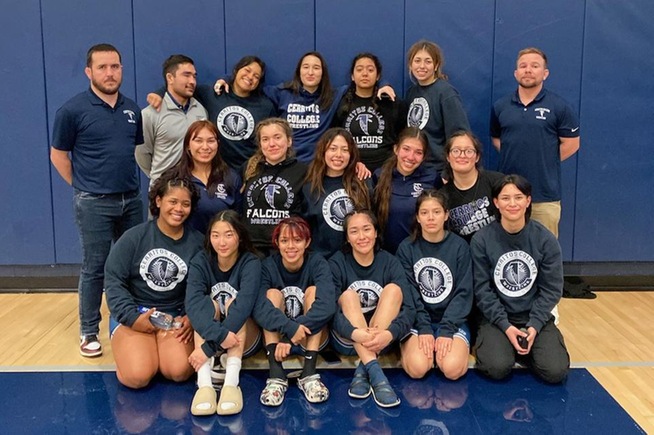 Women's wrestling competed at the Menlo Open