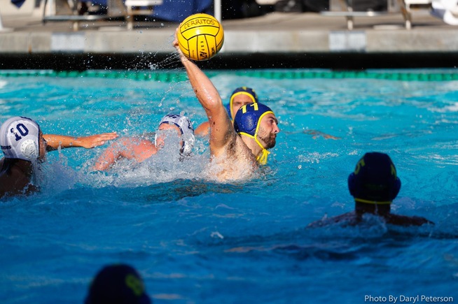 File Photo: Falcon men's water polo wins one of two games at tournament