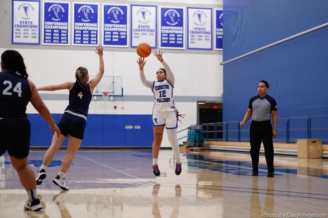 Makayla Moore hit three three-pointers in the win over El Camino